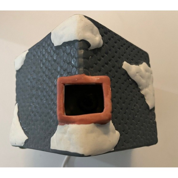 1995 Winter Valley Village School House Christmas Box Cord No Steeple Paint Chip - Picture 6 of 10